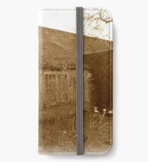 The old garden Shed iPhone Wallet/Case/Skin