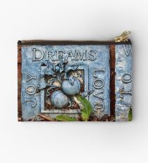 Dreams Studio Pouch