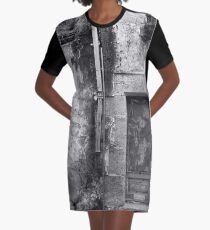 An Old Weathered Wall Graphic T-Shirt Dress