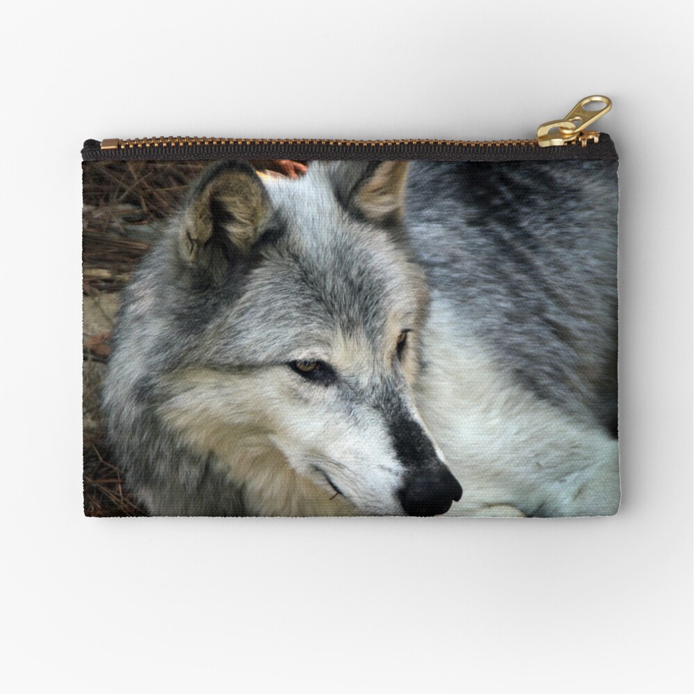 Lupus in tenebris Zipper Pouch