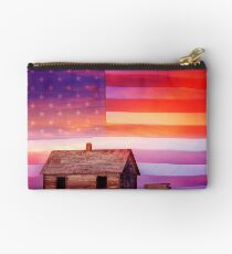 Rural Rustic America Studio Pouch