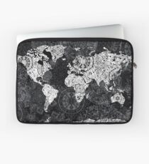 world map Laptop Sleeve