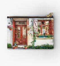 House dream Studio Pouch