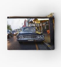Dodge Studio Pouch
