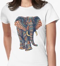 Verzierter Elefant v2 (Farbversion) Tailliertes T-Shirt