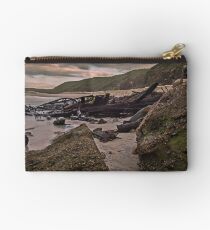Wreck of the Allenwood, Birdie Beach Studio Pouch
