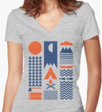Simplify Women's Fitted V-Neck T-Shirt