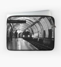 London - The Piccadilly Line, Earl's Court Laptop Sleeve