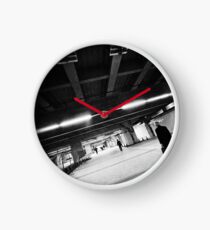Shinjuku Station Uhr