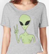 peace alien Women's Relaxed Fit T-Shirt