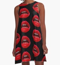 Sexy beißende Zähne des jugendlich Mädchenlippenbisses rot A-Linien Kleid