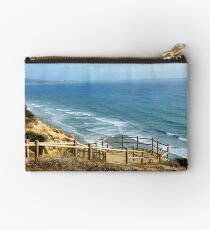 Looks Comfy Studio Pouch