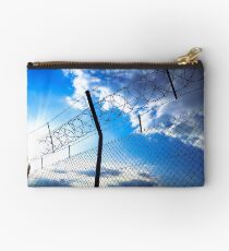 Border Studio Pouch