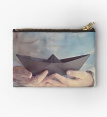 Paper dreams Studio Clutch