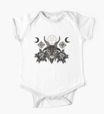 Body de manga corta para bebé BLACK ROSE BAPHOMET - Art By Kev G