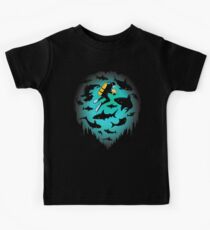 Geschraubt | Lustiger Haifisch und Taucher Illustration Kinder T-Shirt