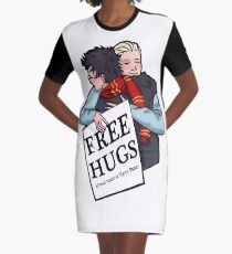 Free Hugs Graphic T-Shirt Dress