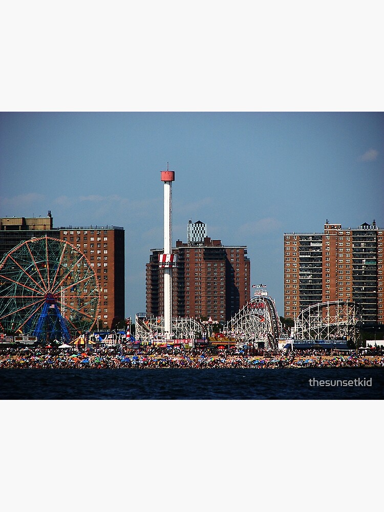 Coney Island Beach by thesunsetkid
