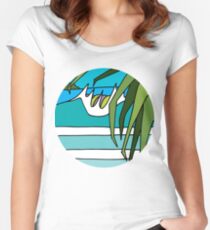 Pandanus Peak Fitted Scoop T-Shirt