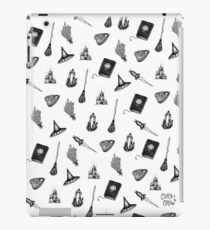 Witchy - coracrow iPad Case/Skin