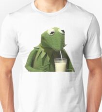 Kermit Drinks Milk Unisex T-Shirt