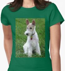 wire fox terrier sitting Women's Fitted T-Shirt