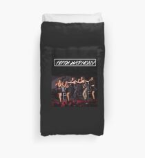 5H Performing Duvet Cover