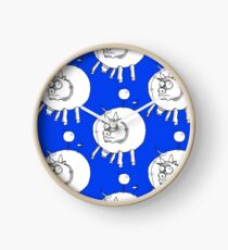 Bovine Transportation! Cows par avion ... Clock