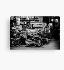 Garage... Canvas Print