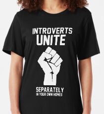 Camiseta ajustada Los introvertidos se unen por separado en sus propios hogares