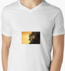Himmelslandschaft T-Shirt mit V-Ausschnitt