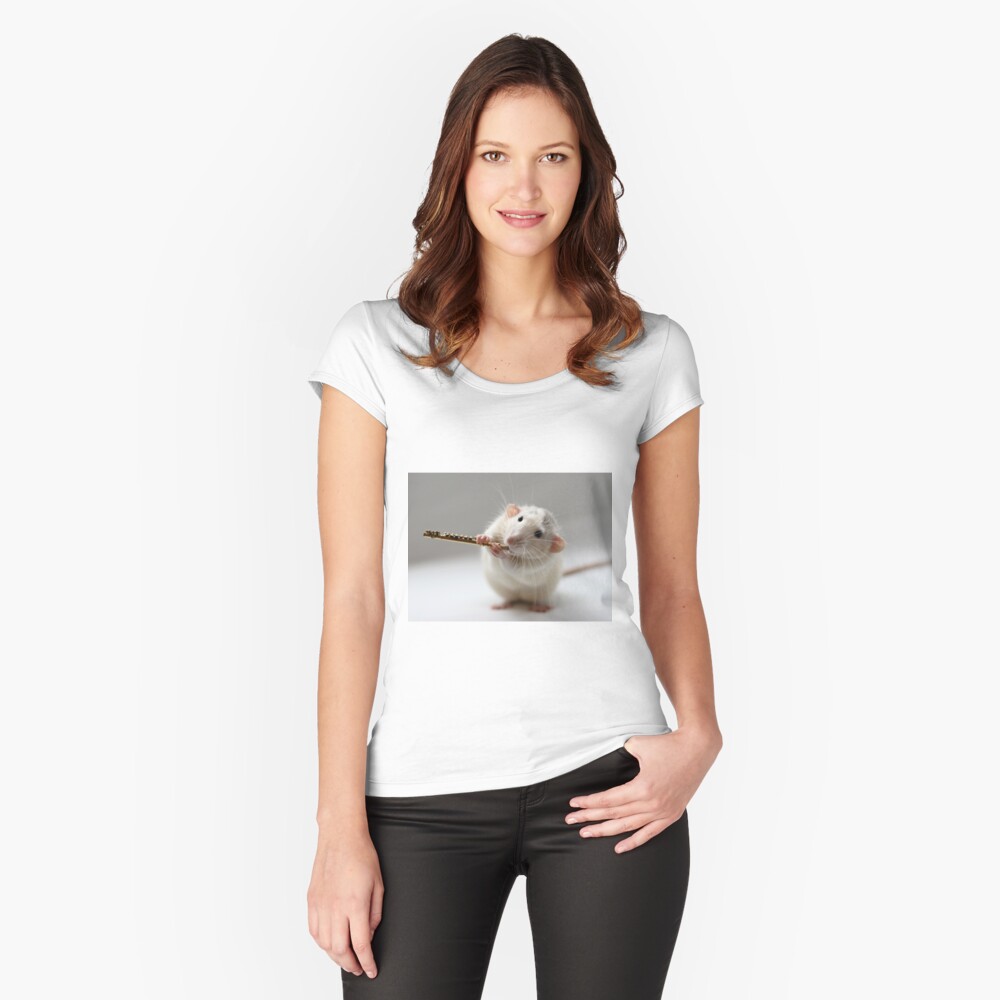 The flute Fitted Scoop T-Shirt