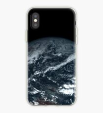 Echtfarbensatellitenfoto der Erde - Himawari 8 iPhone-Hülle & Cover