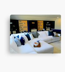 A Place to Chill......... Canvas Print