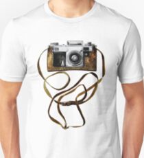 Watercolor vintage camera in leather case Unisex T-Shirt