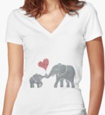 Elephant Hugs Shirt mit V-Ausschnitt