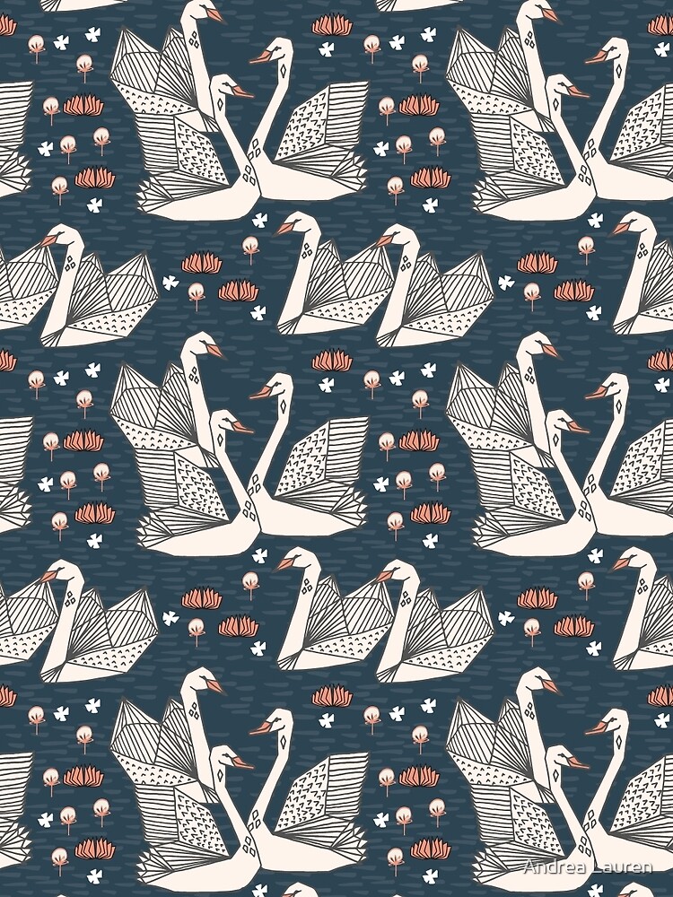 Origami Swans by Andrea Lauren by papersparrow