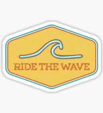 Ride the Wave - Autocollant de surf vintage Sticker