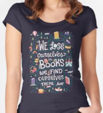 Lose ourselves in books Women's Fitted Scoop T-Shirt