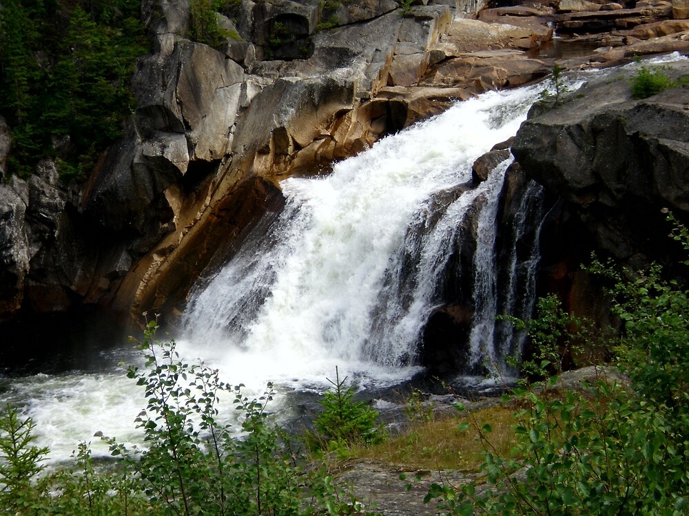 Waterfall by svehex