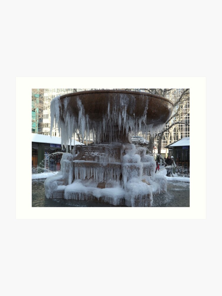 Icicles Sur Une Fontaine Deau Gelée Bryant Park New York City Impression Artistique