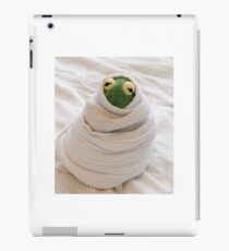 Snug Kermit iPad Case/Skin
