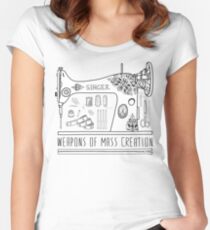 Massenproduktionswaffen - Nähen Tailliertes Rundhals-Shirt