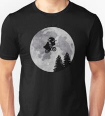 Xenomorph ET Moon Ride Unisex T-Shirt