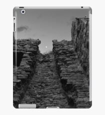 Unique Shot of a Tower in Kirkcaldy iPad Case/Skin