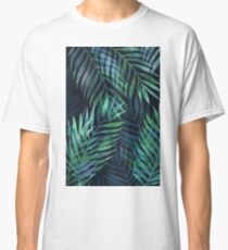 Dark green palms leaves pattern Classic T-Shirt