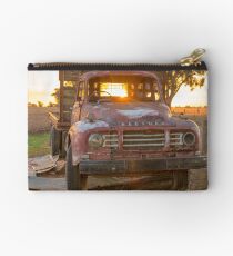 Sun Rays On The Old Bedford's Bonnet... Studio Pouch