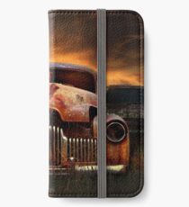 Wreckers yard, Peak Hill iPhone Wallet/Case/Skin