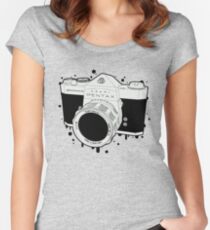 SPOTMATIC Women's Fitted Scoop T-Shirt