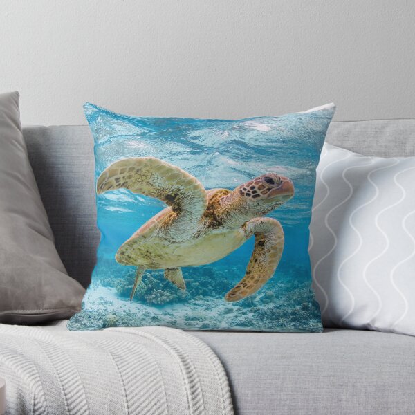 Turtle star Throw Pillow